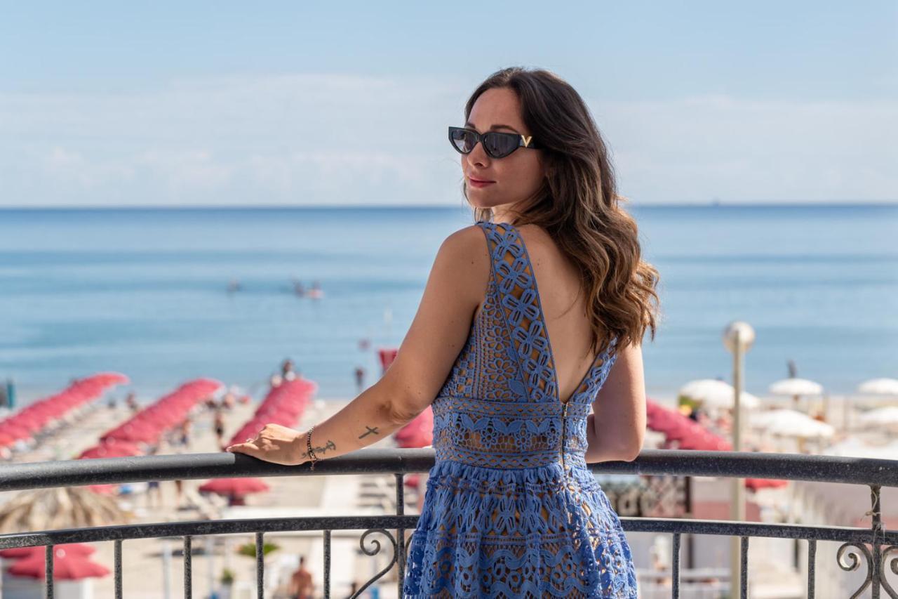 Hotel Soraya - Spiaggia Sawasdee Riccione Luaran gambar