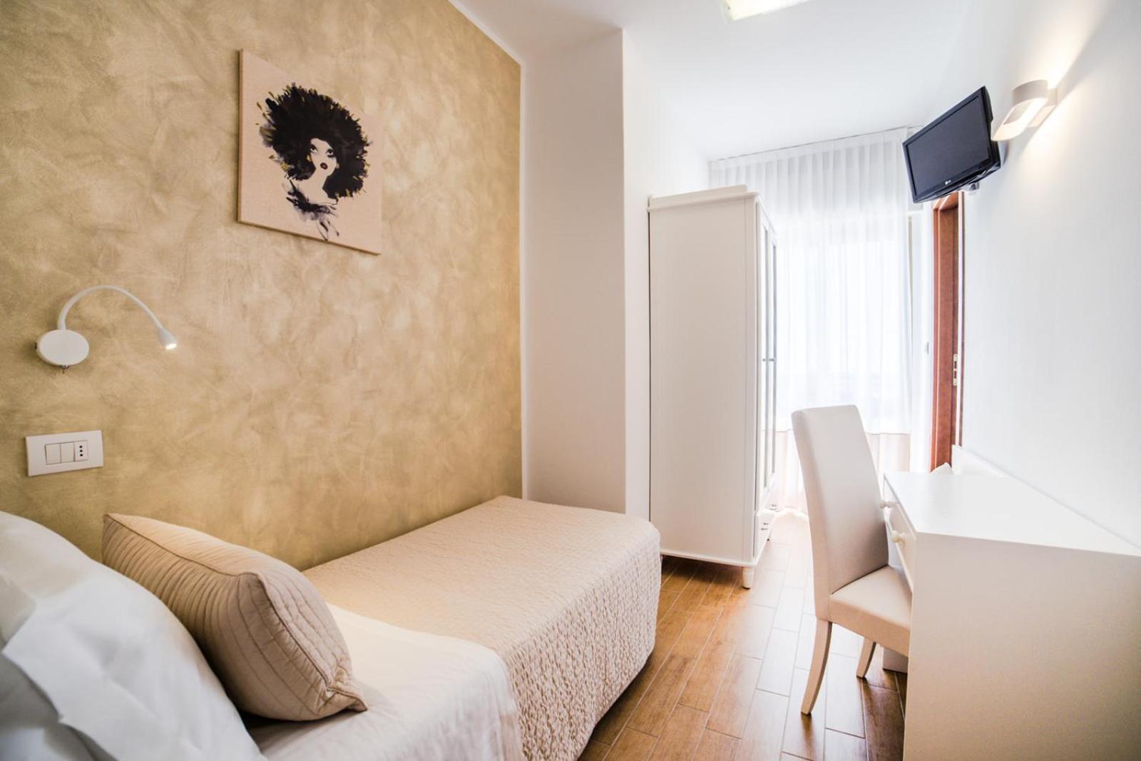 Hotel Soraya - Spiaggia Sawasdee Riccione Luaran gambar